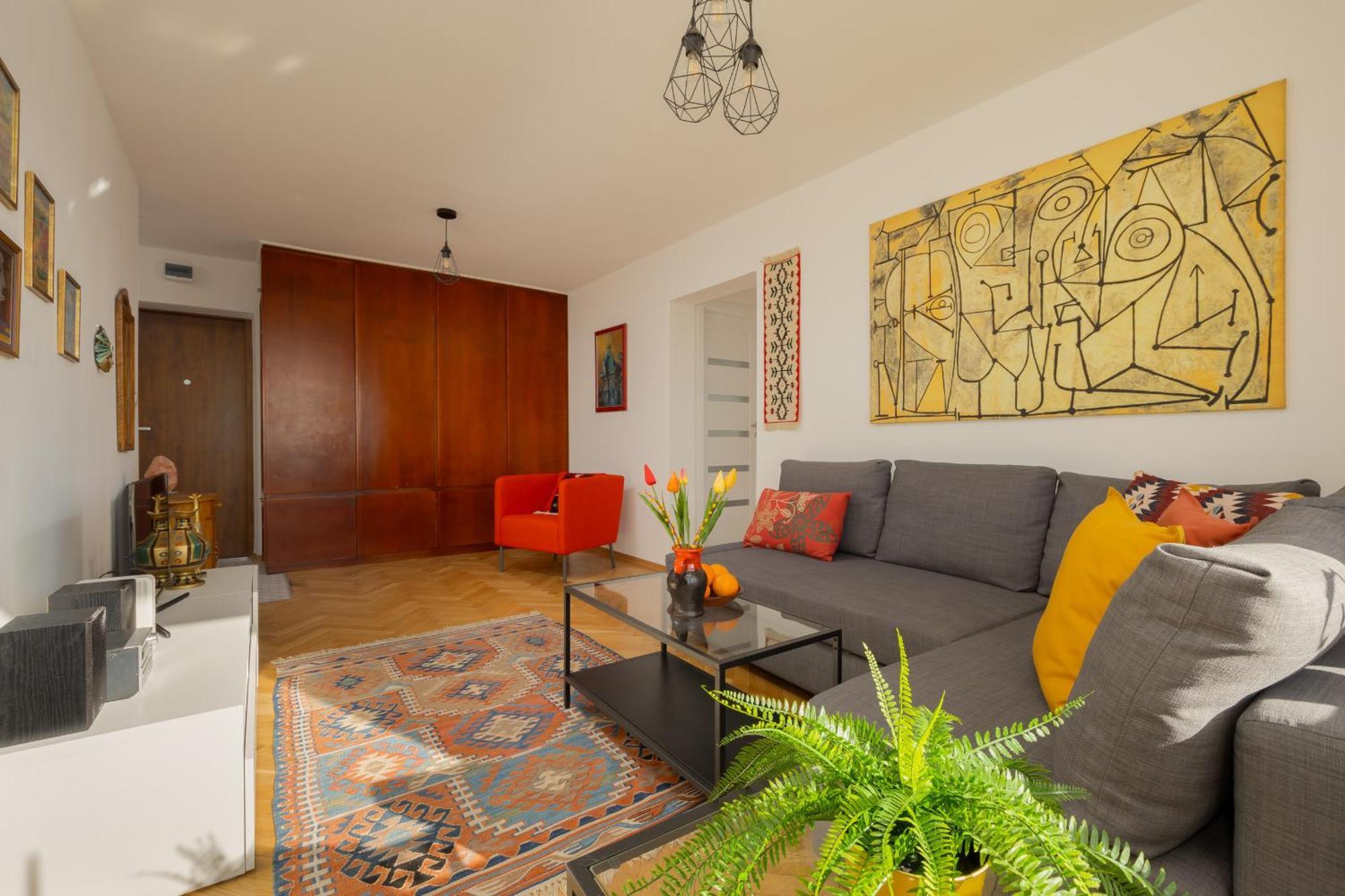 Autumn With Balcony And Two Bedrooms By Renters Butas *